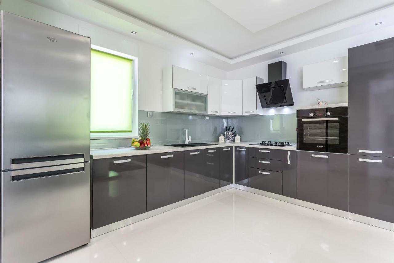 Sea Pearl Luxury Apartment Podstrana Dış mekan fotoğraf